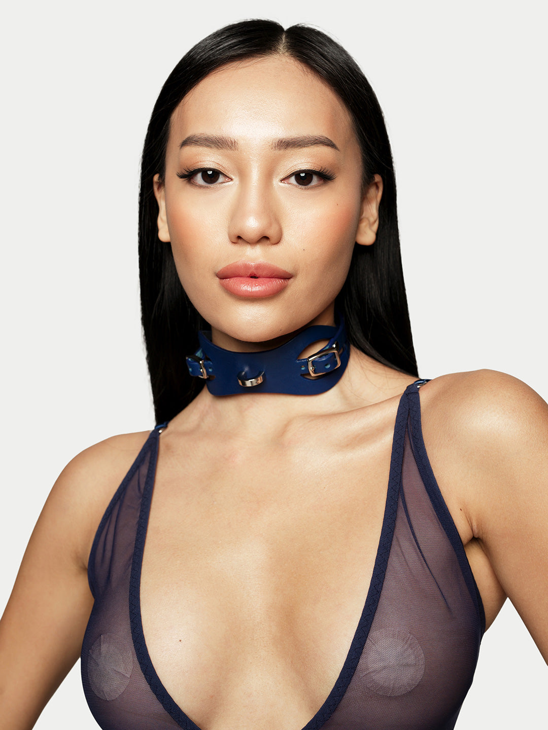Cora Leather Choker in Dark Blue